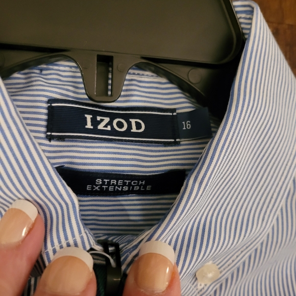 Young Men New izod blue pinstripe - Picture 2 of 4
